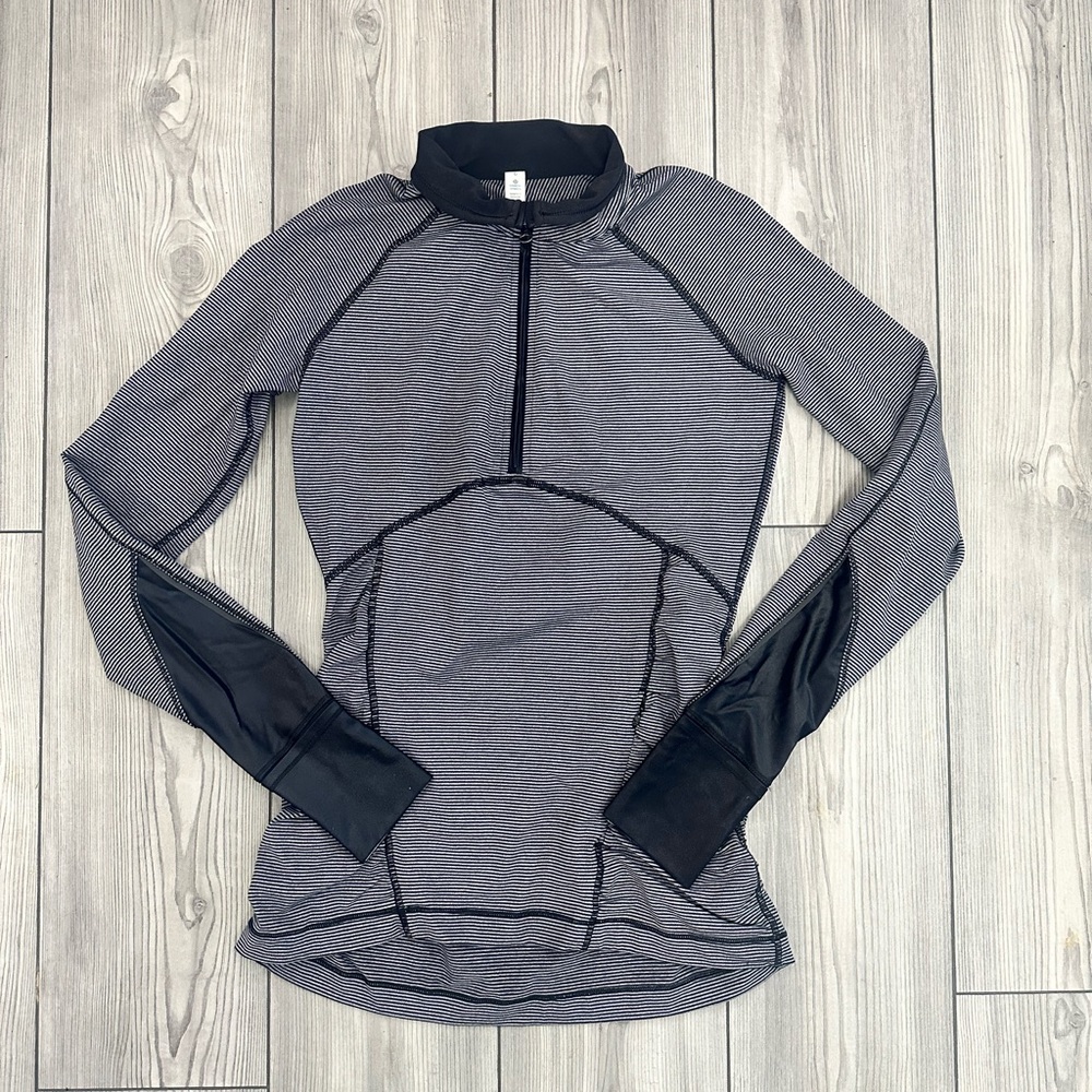 lululemon athletica Gray Black Long Sleeve Half-Zip Pullover